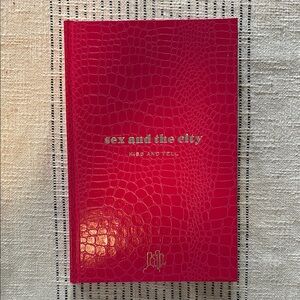 Sex and the City Kiss and Tell book